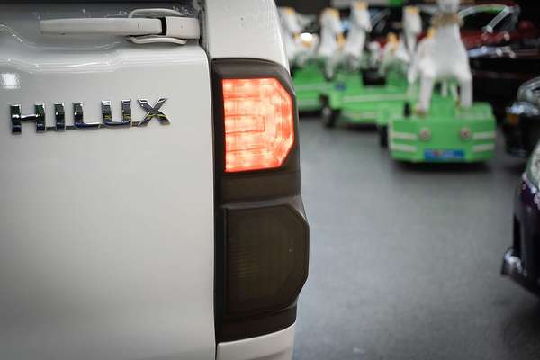 2009 Toyota Hilux SR GGN25R 4X4