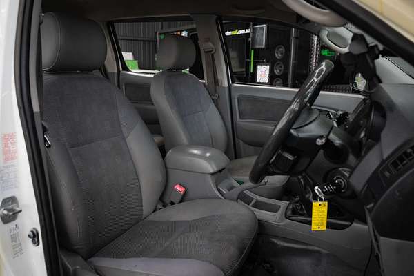2009 Toyota Hilux SR GGN25R 4X4