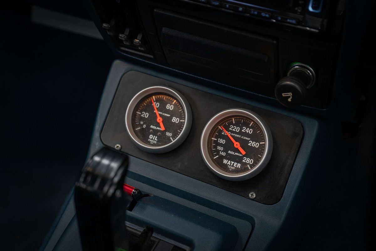 1983 Holden Commodore SLE VH