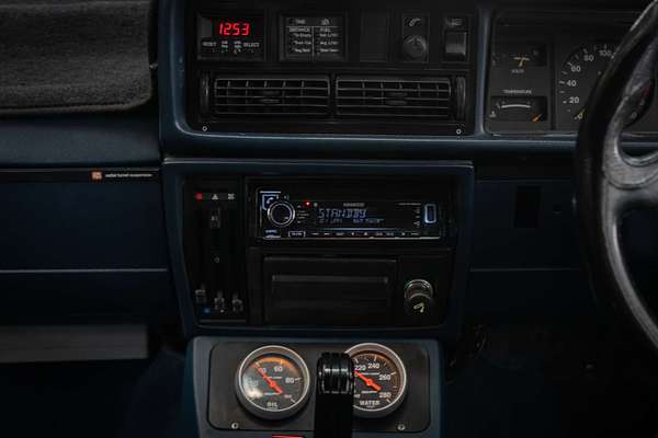 1983 Holden Commodore SLE VH