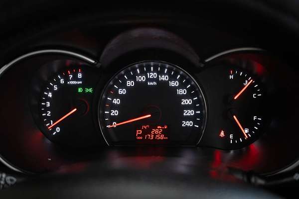 2013 Kia Sorento SLi XM