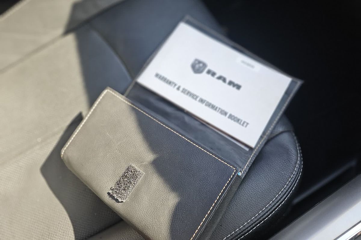 2019 RAM 1500 Laramie RamBox DS 4X4 SWB