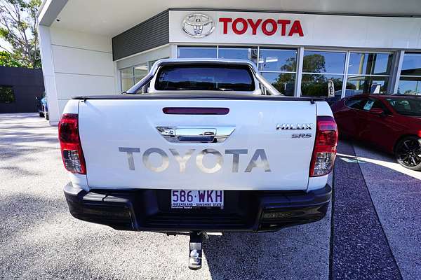 2016 Toyota Hilux SR5 GUN126R 4X4