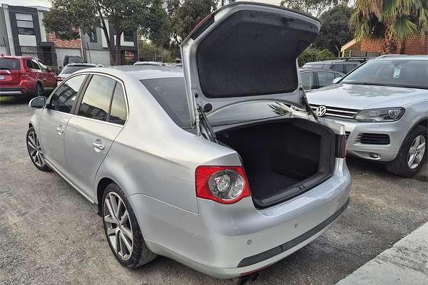 2008 Volkswagen Jetta Turbo 1KM