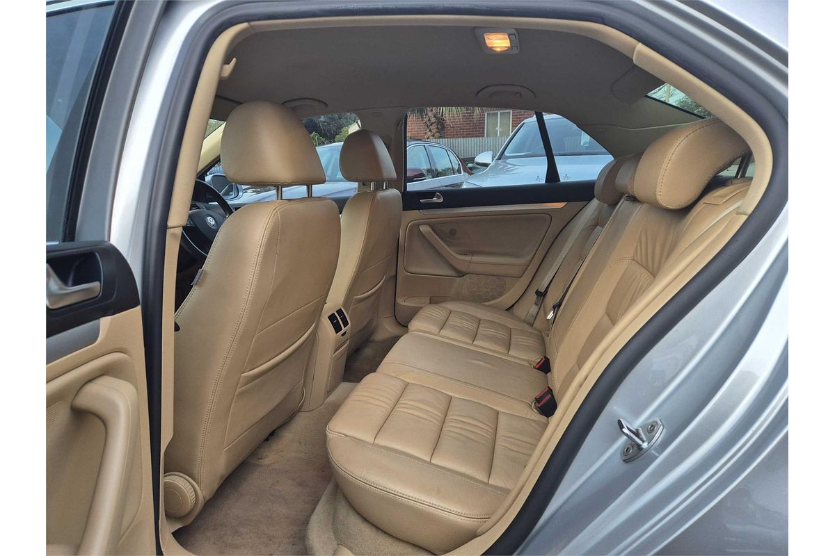 2008 Volkswagen Jetta Turbo 1KM