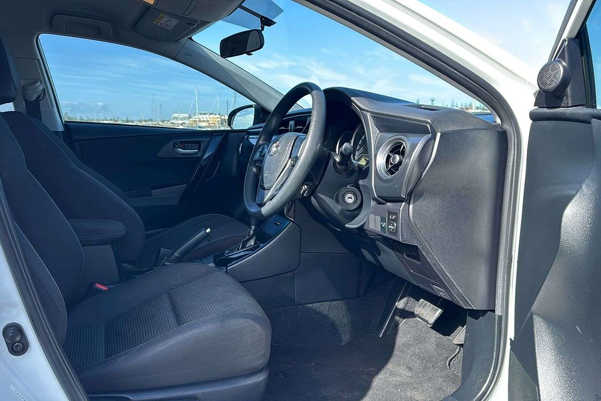 2017 Toyota Corolla Ascent ZRE182R