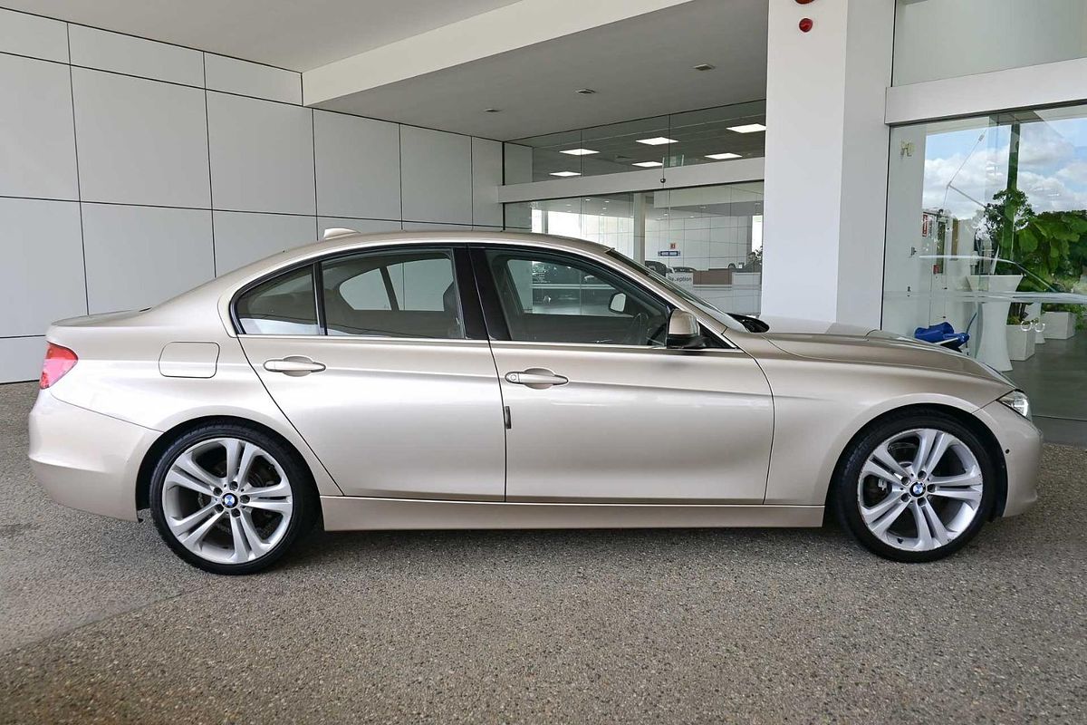 2015 BMW 3 Series 320i F30