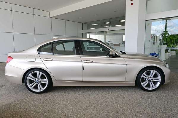 2015 BMW 3 Series 320i F30