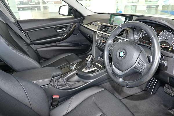 2015 BMW 3 Series 320i F30
