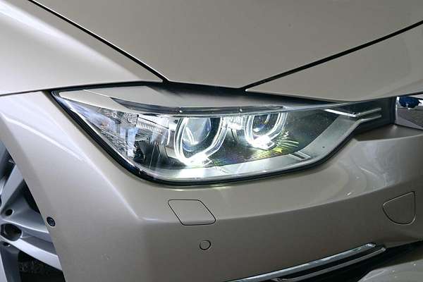 2015 BMW 3 Series 320i F30