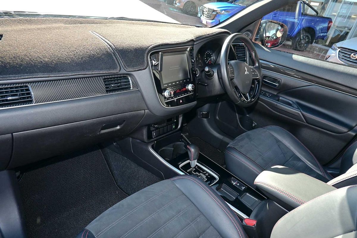2019 Mitsubishi Outlander Black Edition ZL