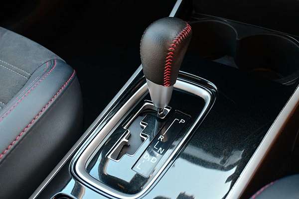 2019 Mitsubishi Outlander Black Edition ZL