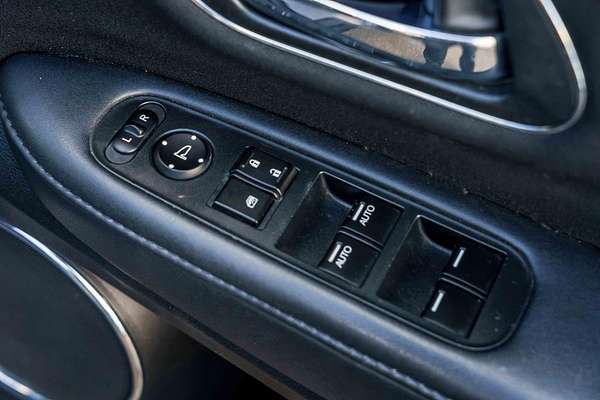 2017 Honda HR-V VTi-S