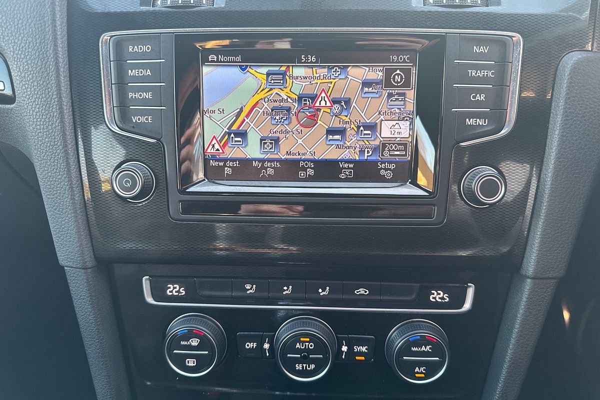2014 Volkswagen Golf GTI 7