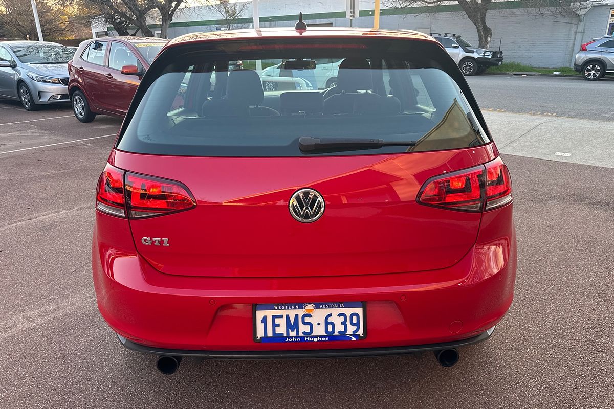 2014 Volkswagen Golf GTI 7