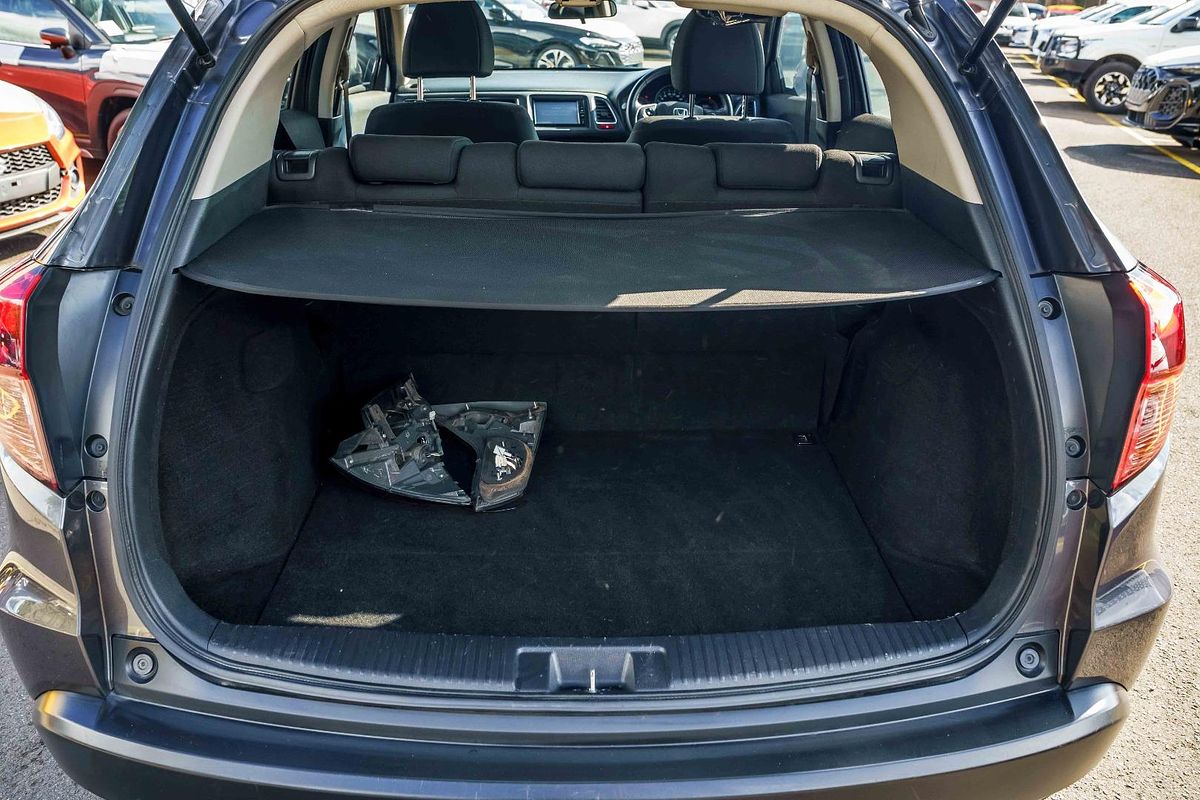 2017 Honda HR-V VTi-S