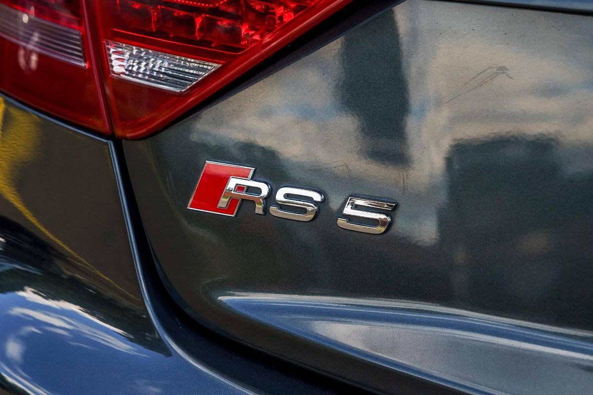 2010 Audi RS5 8T