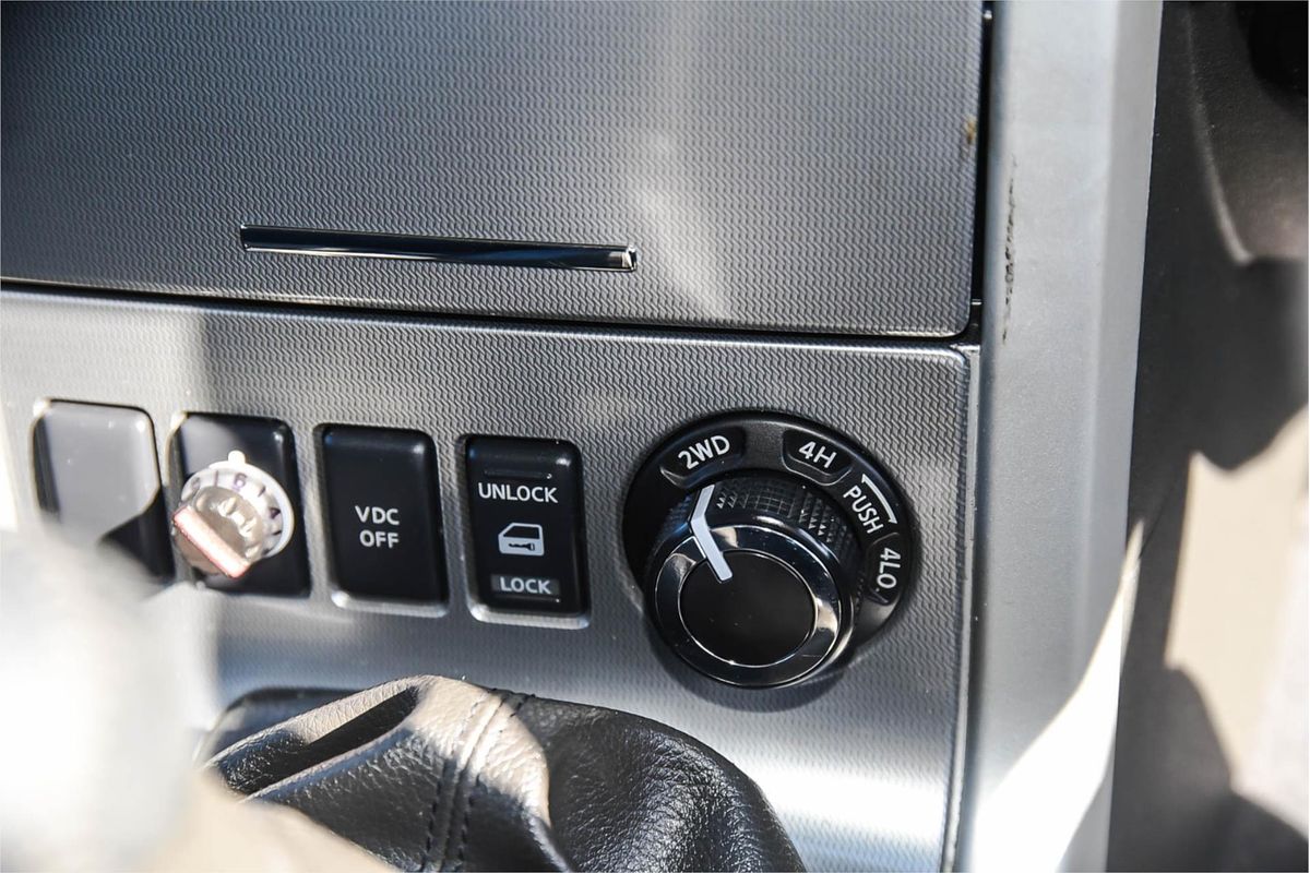2013 Nissan Navara ST D40 Series 6 4X4
