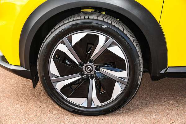 2024 Nissan JUKE ST-L F16