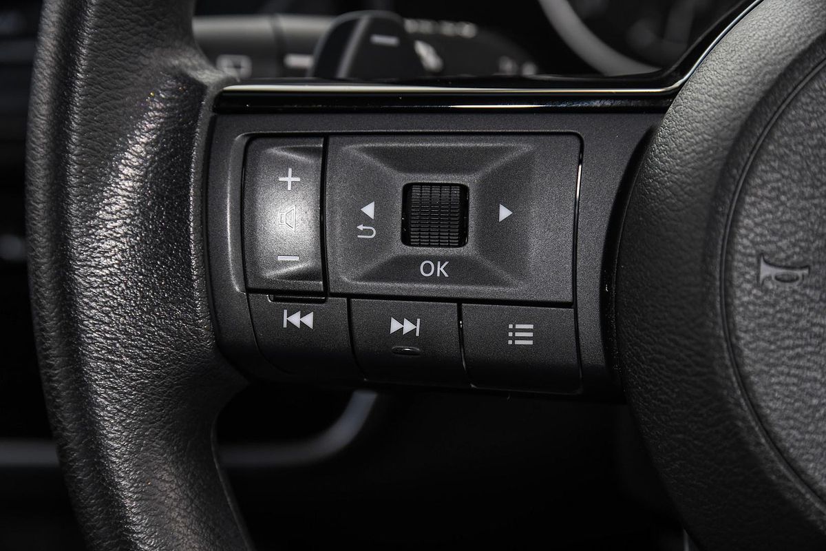 2024 Nissan X-TRAIL ST T33