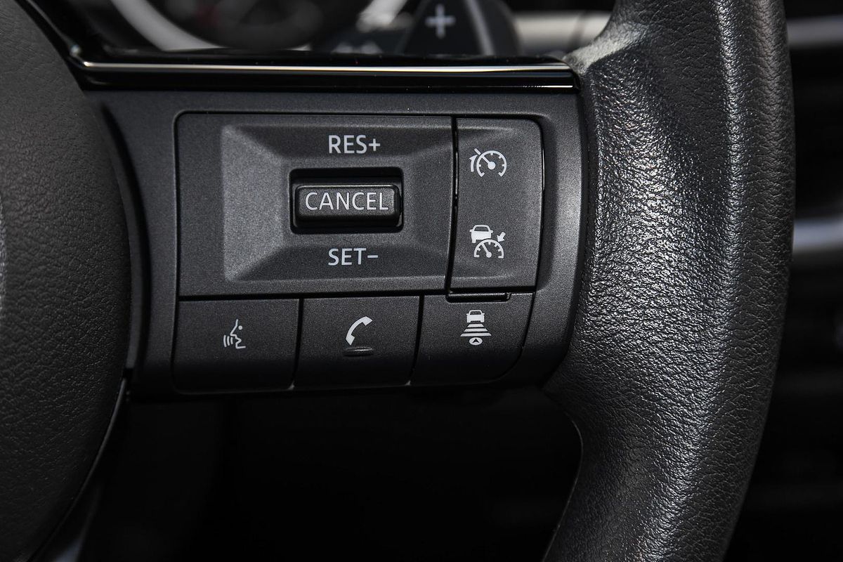 2024 Nissan X-TRAIL ST T33