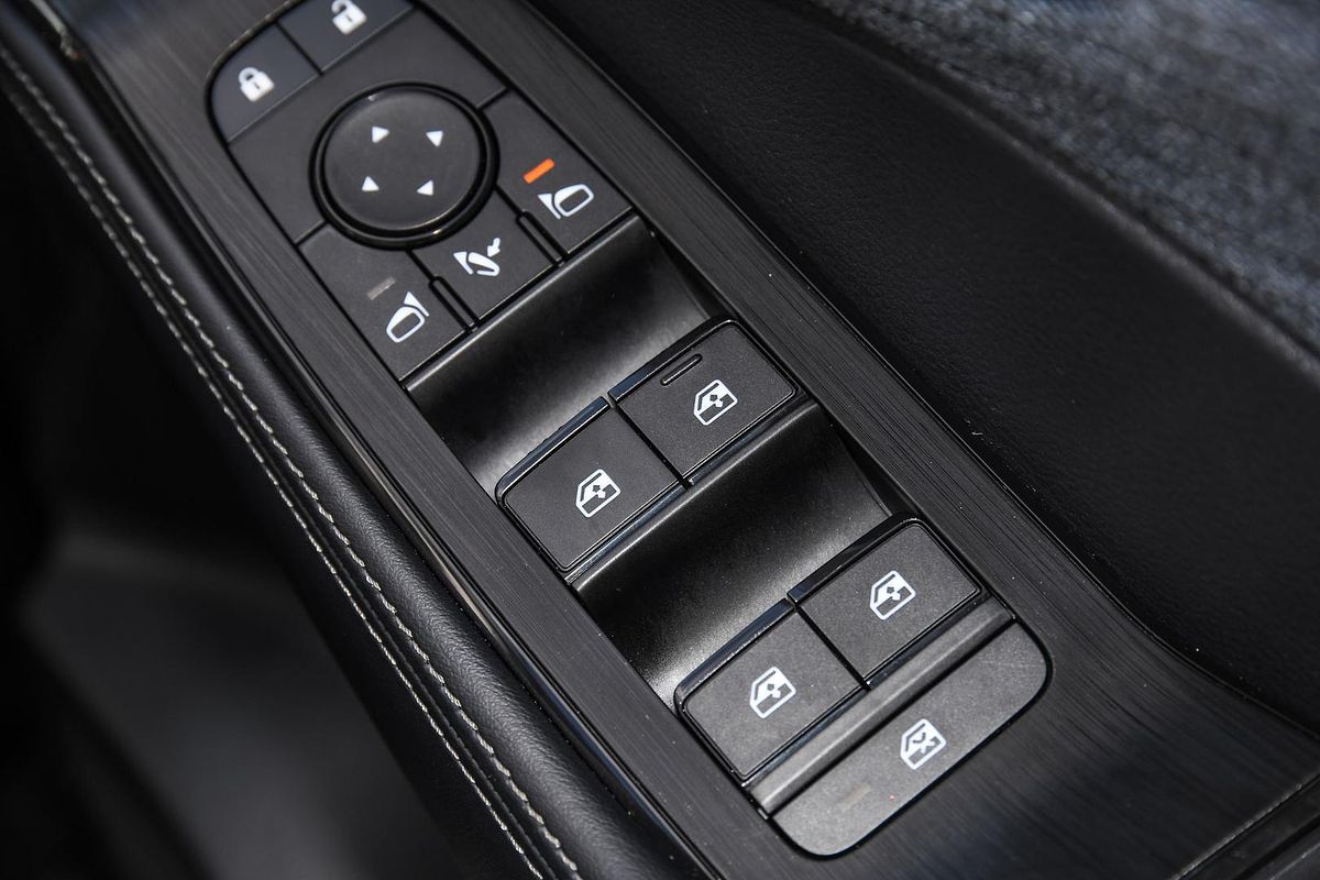 2024 Nissan X-TRAIL ST T33
