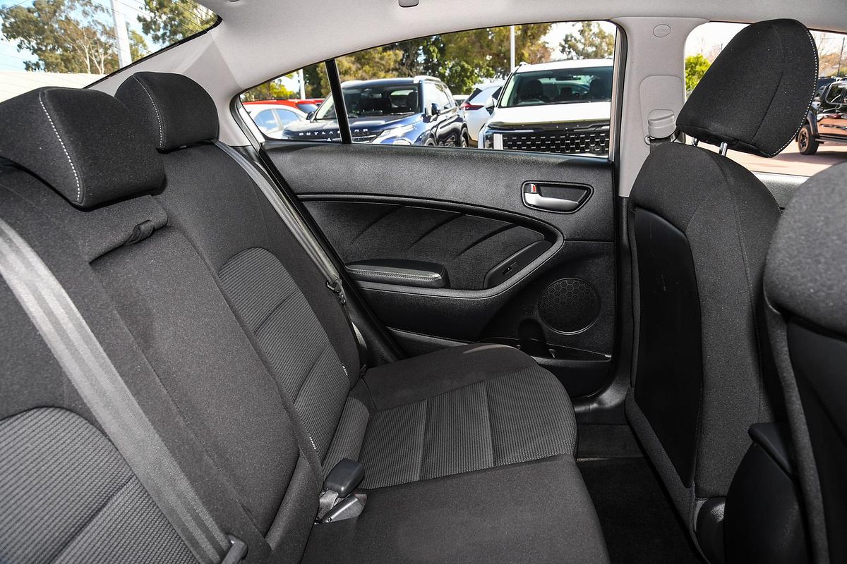 2018 Kia Cerato S YD