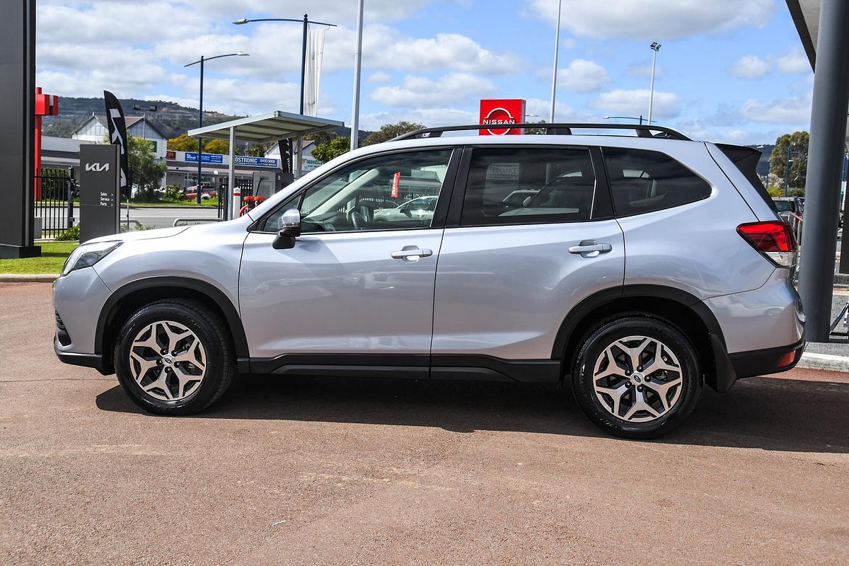 2024 Subaru Forester 2.5i S5