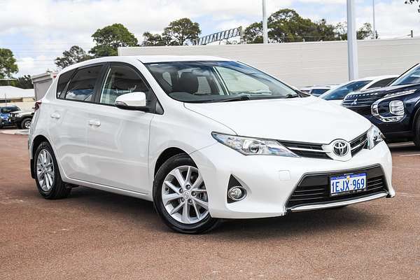 2013 Toyota Corolla Ascent Sport ZRE182R