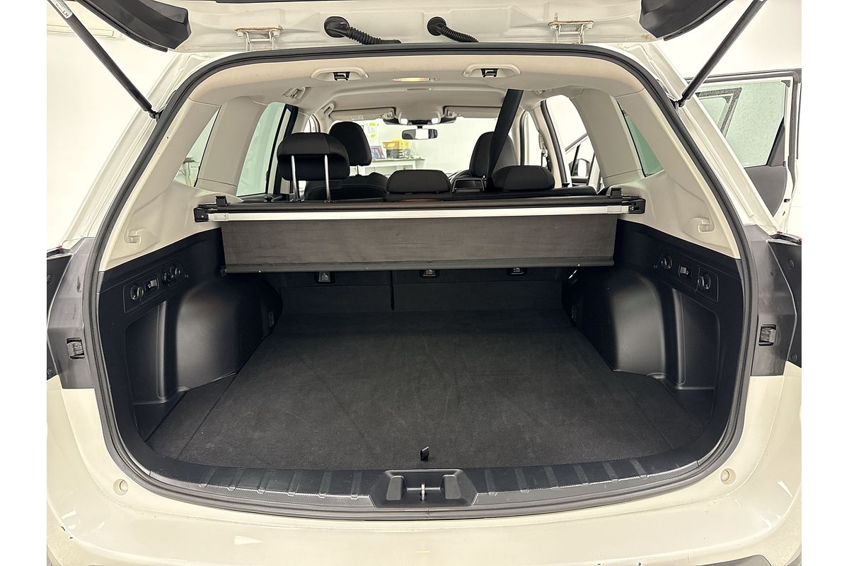 2023 Subaru Forester 2.5i-L S5