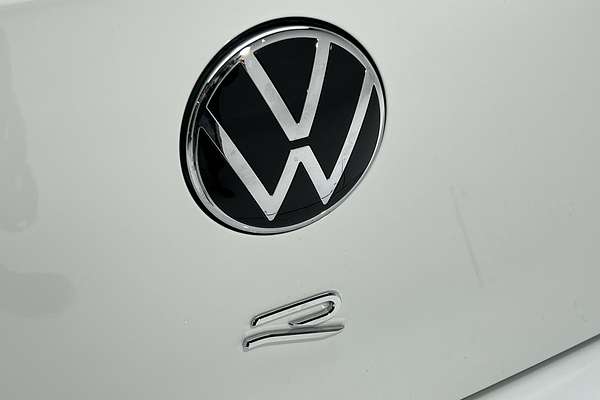 2024 Volkswagen Golf R 8