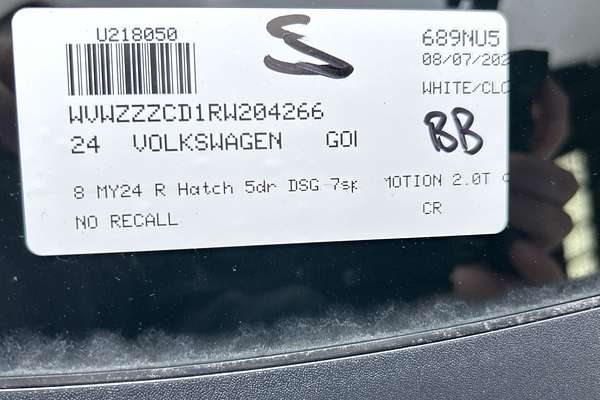 2024 Volkswagen Golf R 8