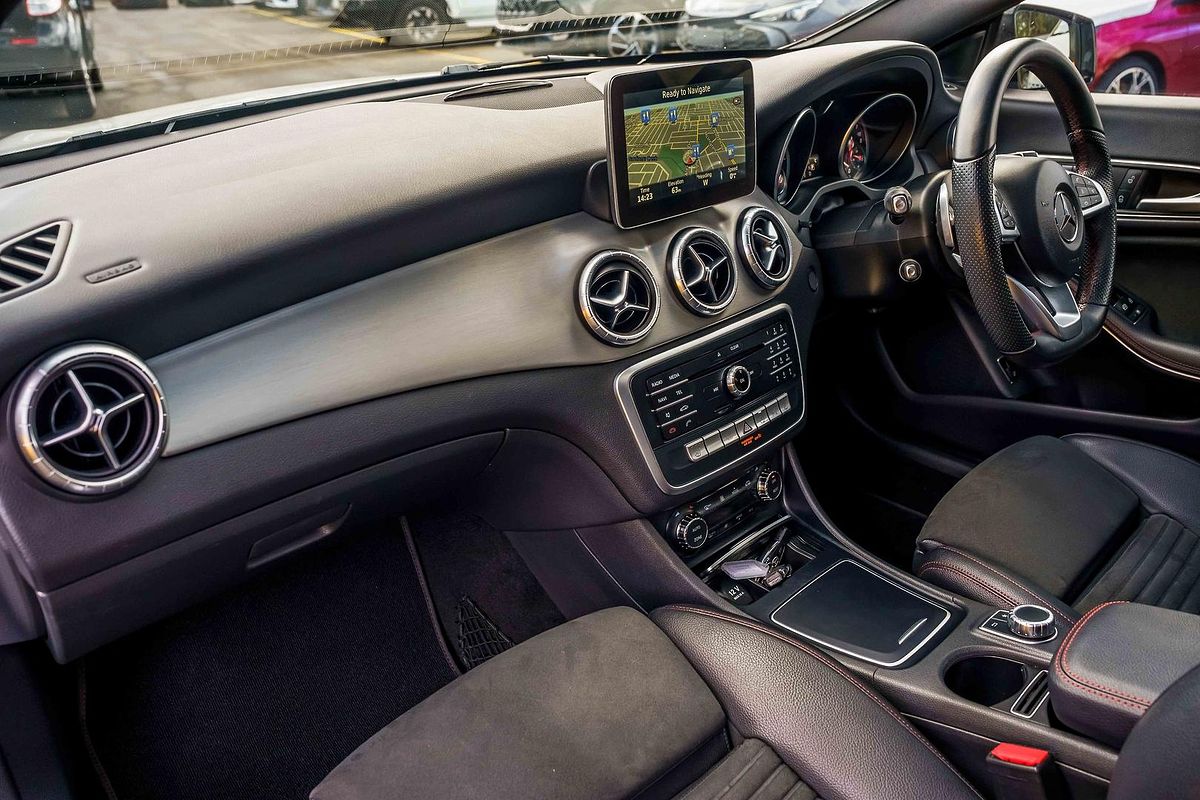 2016 Mercedes-Benz CLA-Class CLA200 X117