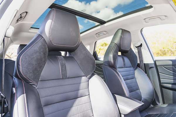 2022 MG HS Plus EV Essence SAS23