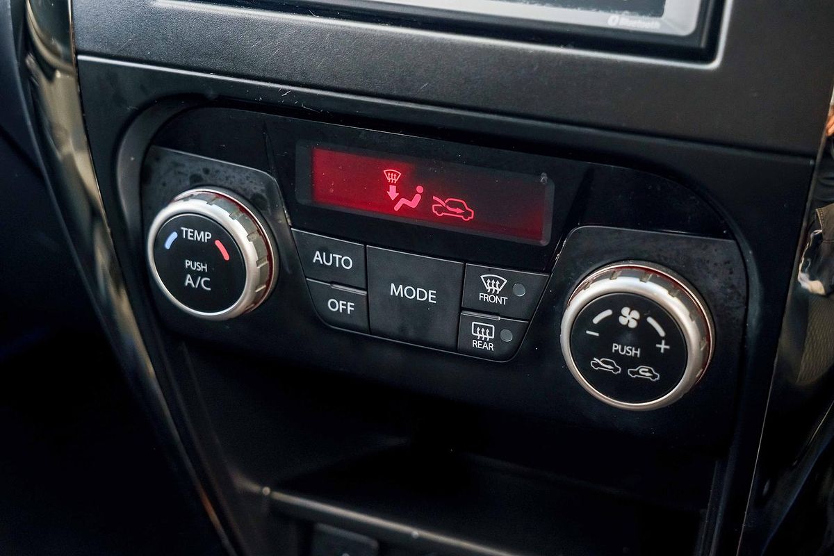 2013 Suzuki SX4 Crossover S GYA
