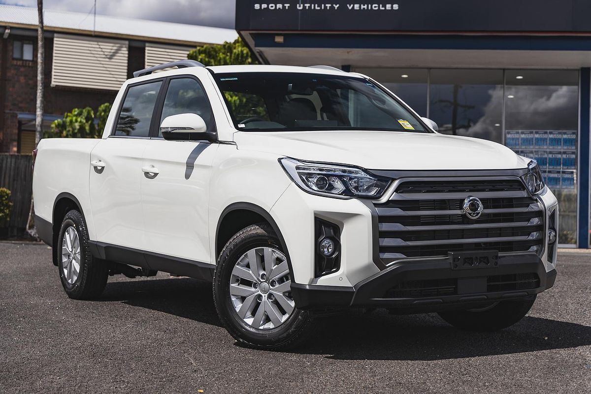 2025 KGM Musso ELX Q261 4X4