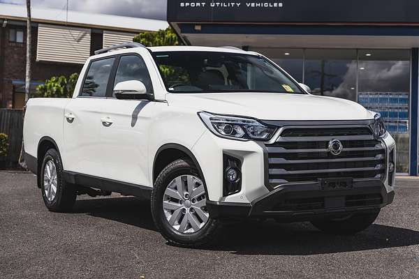 2025 KGM Musso ELX Q261 4X4