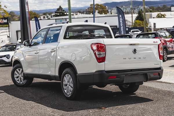 2025 KGM Musso ELX Q261 4X4
