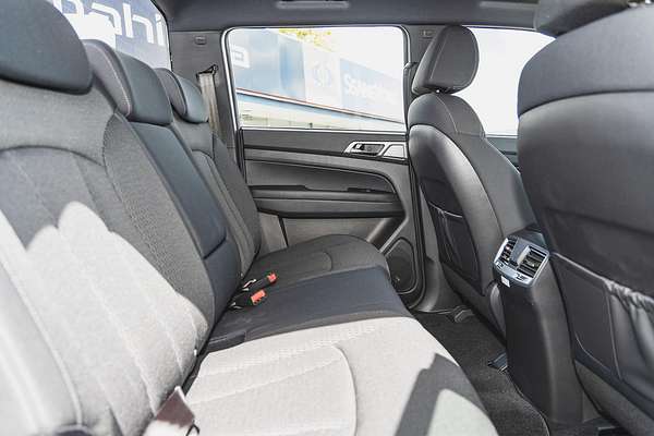 2025 KGM Musso ELX Q261 4X4