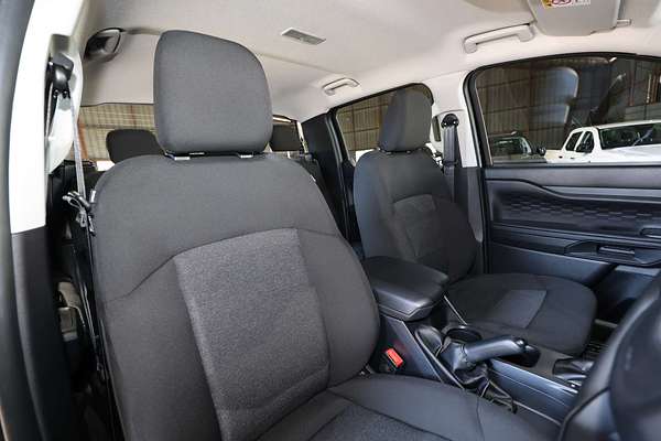 2025 Ford Ranger XL 4X4 2.0L