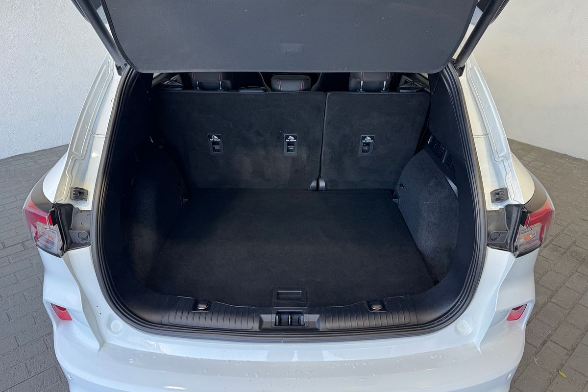 2020 Ford Escape ST-Line ZH