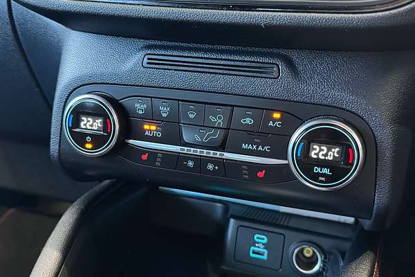 2020 Ford Escape ST-Line ZH