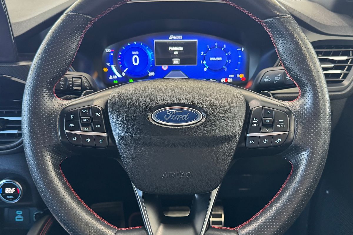 2020 Ford Escape ST-Line ZH