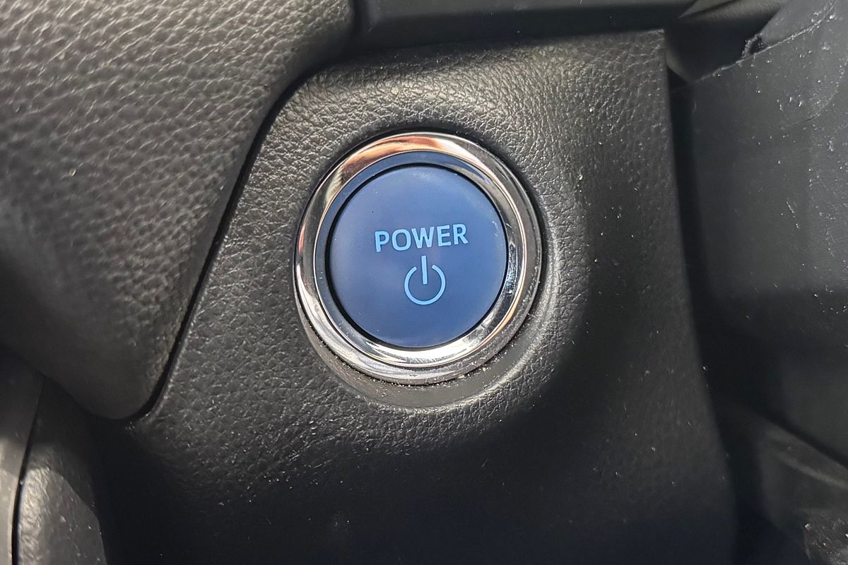 2020 Toyota RAV4 Cruiser AXAH52R