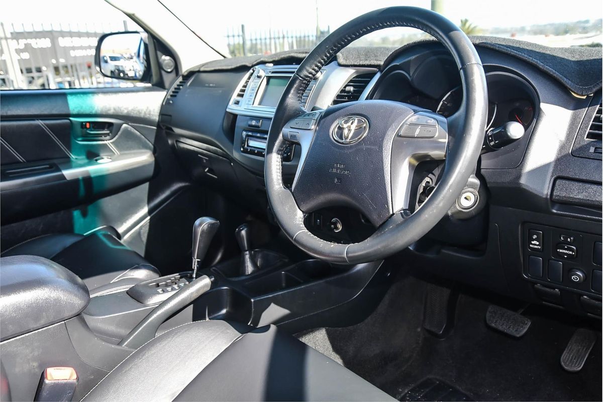 2014 Toyota Hilux SR5 KUN26R 4X4