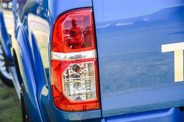 2014 Toyota Hilux SR5 KUN26R 4X4