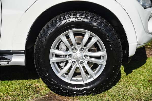 2014 Mitsubishi Pajero VR-X NW