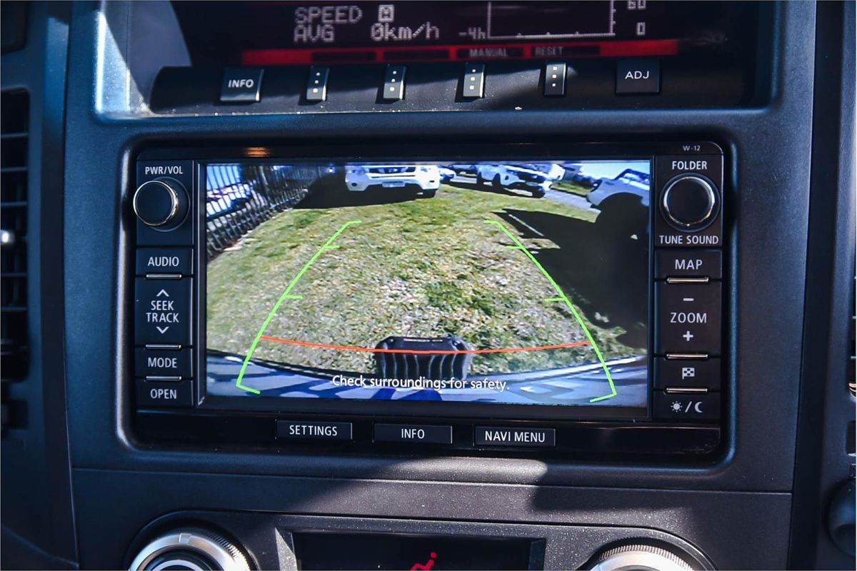 2014 Mitsubishi Pajero VR-X NW