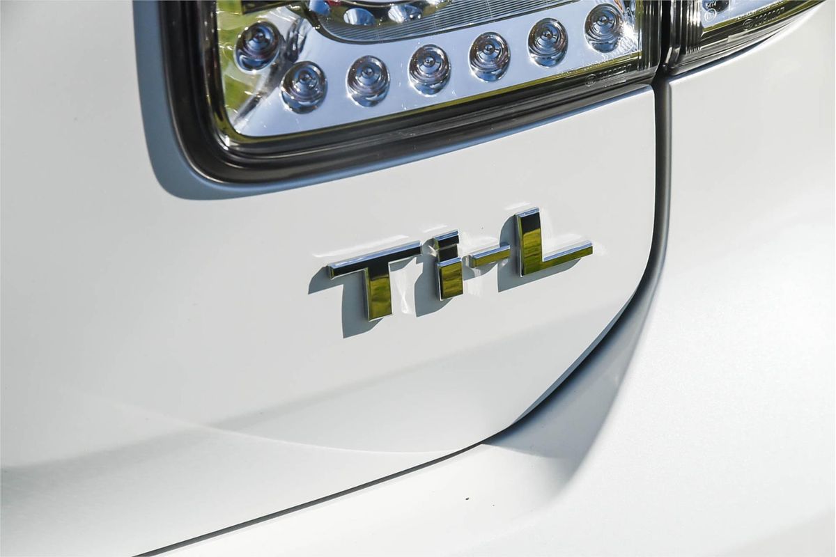 2016 Nissan Patrol Ti-L Y62 Series 3