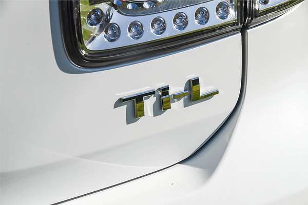 2016 Nissan Patrol Ti-L Y62 Series 3